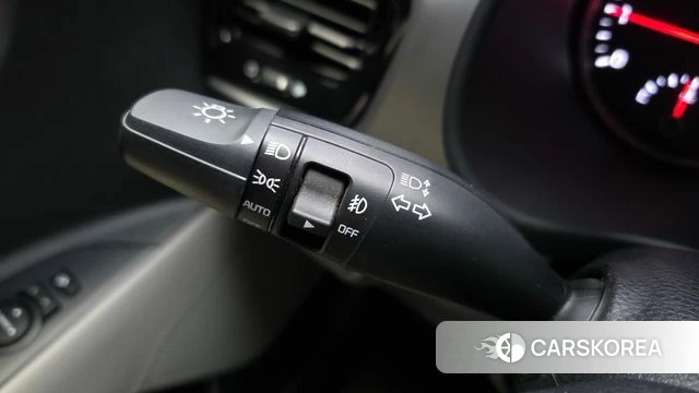 Kia Stonic id 3845075 из Кореи 9