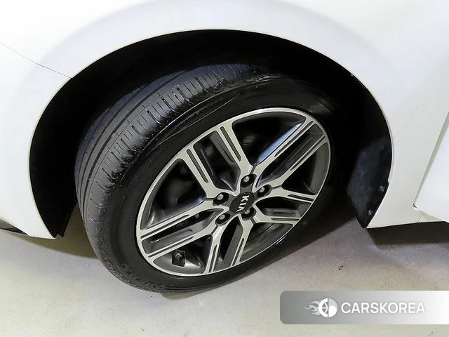 Kia Come New K3 id 4708938 из Кореи 9