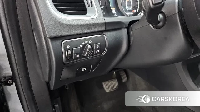 Volvo S60 id 3692791 из Кореи 9