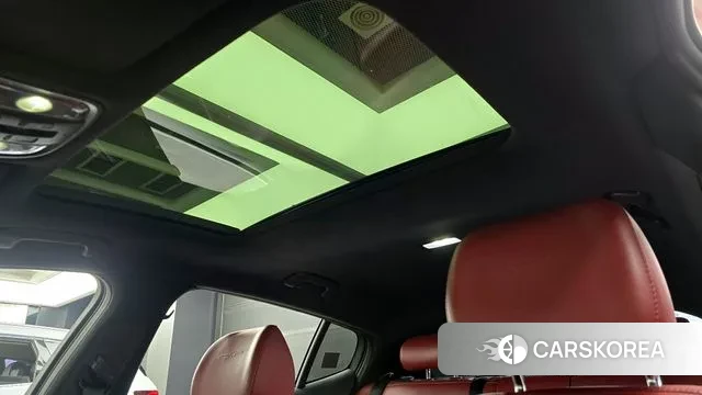 Kia Stinger id 3469915 из Кореи 9