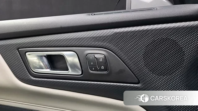 Ford Mustang 7th Generation id 3299647 из Кореи 9