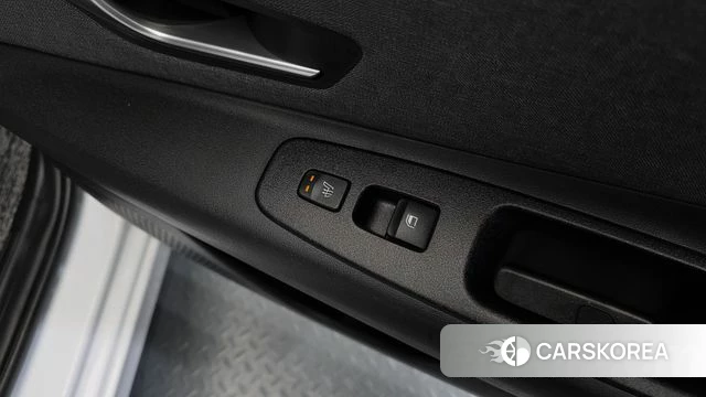 Hyundai Avante Hybrid (CN7) id 3842756 из Кореи 9