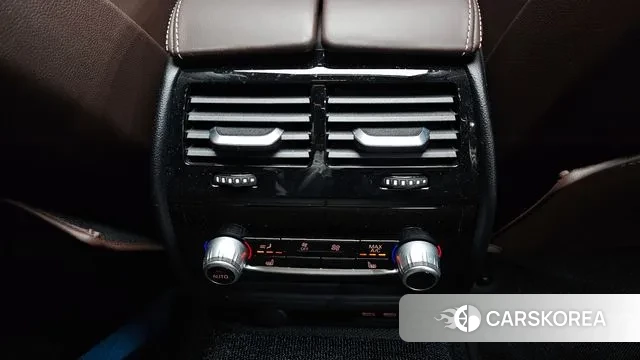 BMW 5 Series (G30) id 3741589 из Кореи 9