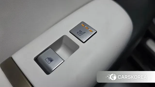 Hyundai Grandeur Hybrid (GN7) id 3246711 из Кореи 9