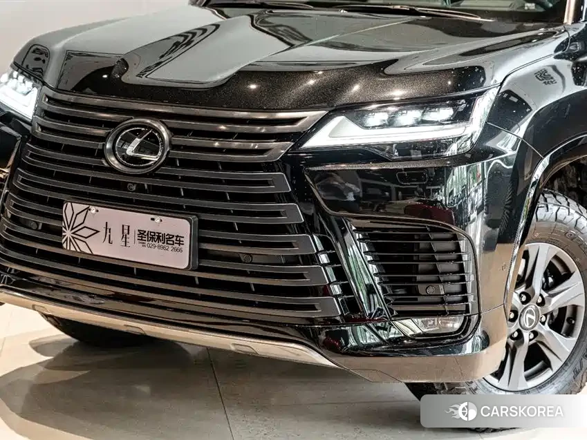 Lexus LX id 4600401 из Китая 9