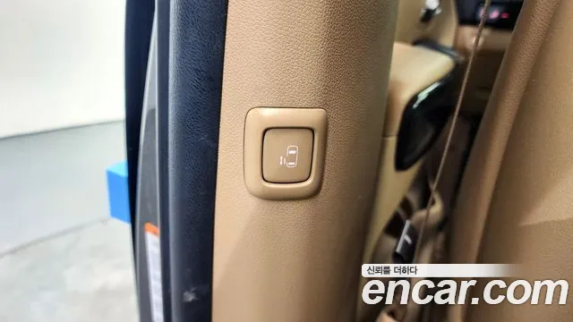 Kia The New Carnival id 2500296 из Кореи 9