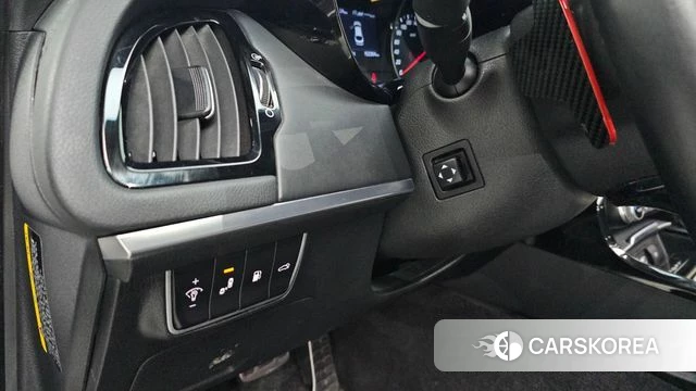 Kia Stinger id 3880278 из Кореи 9