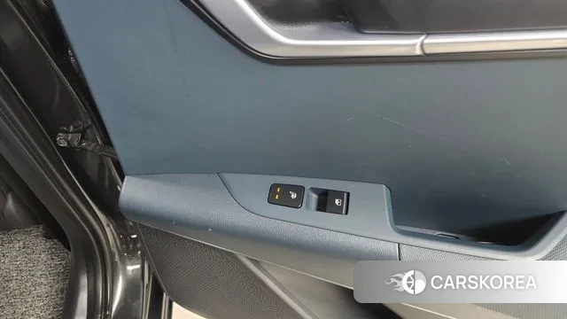 Kia Di Ol Nu Niro id 3342698 из Кореи 9