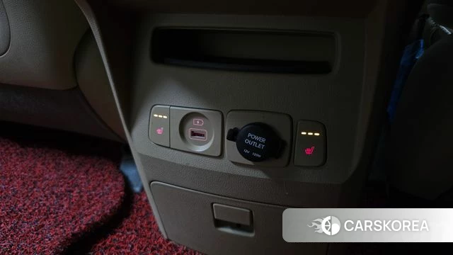 Kia The New Carnival id 3880138 из Кореи 9