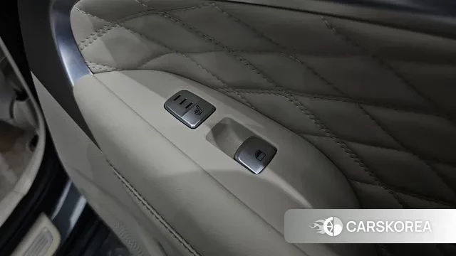 Genesis G70 id 3060461 из Кореи 9