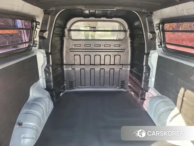 Hyundai The New Grand Starex id 3754567 из Кореи 9