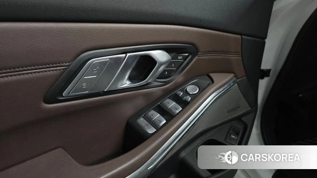 BMW 3 Series (G20) id 3898337 из Кореи 9