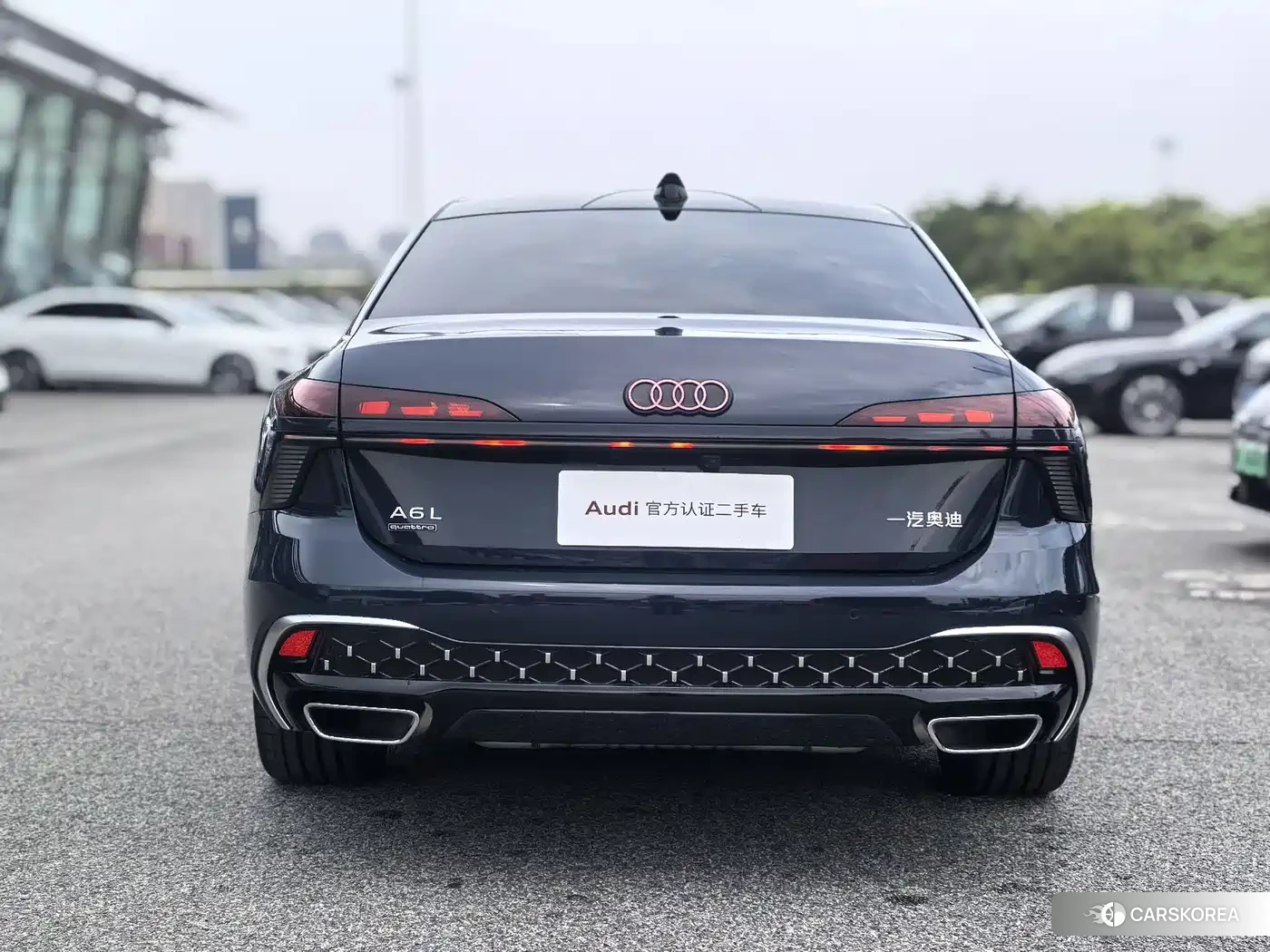 Audi A6L id 4649341 из Китая 9