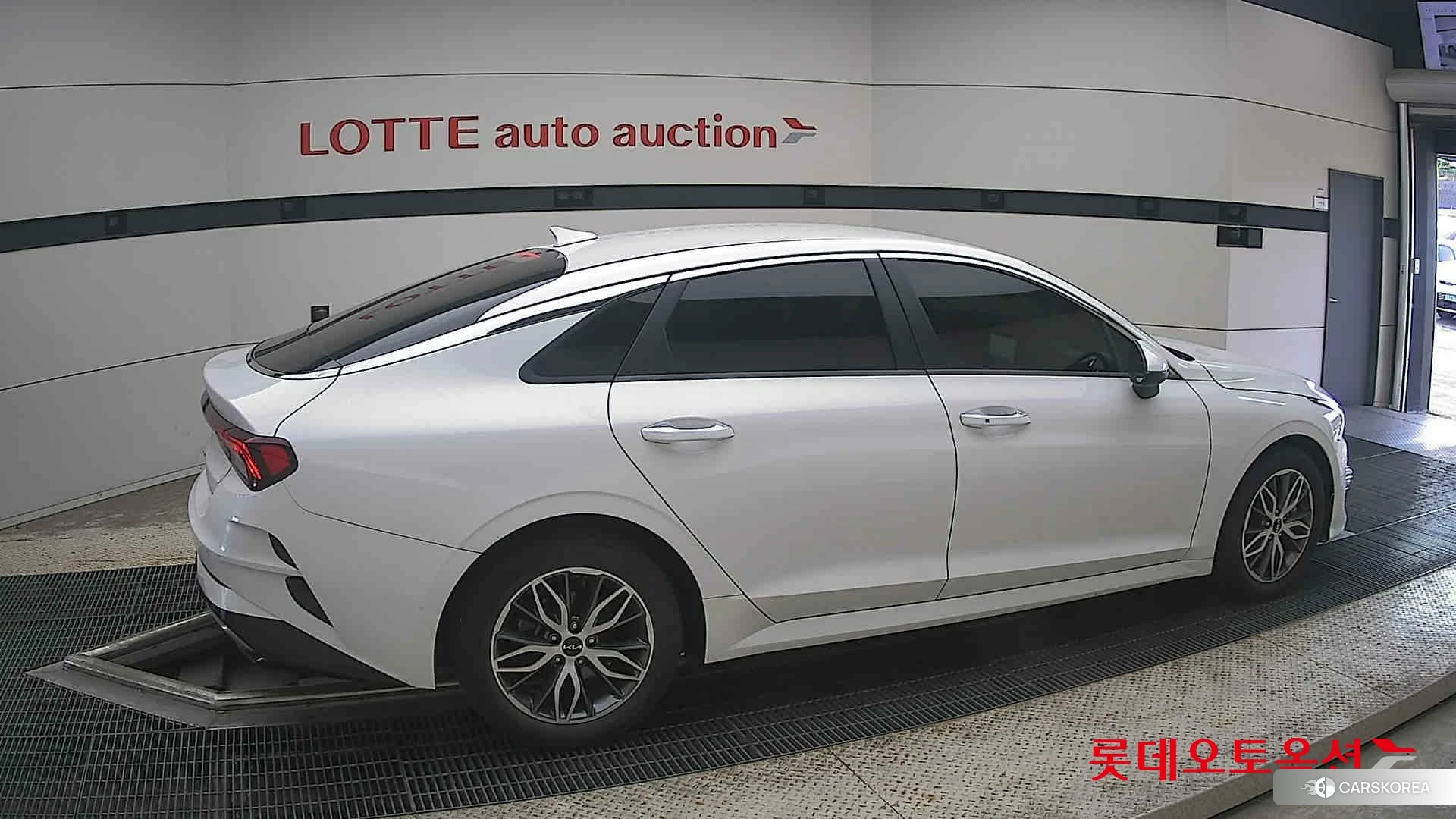 Kia K5 id 4902331 из Кореи 9