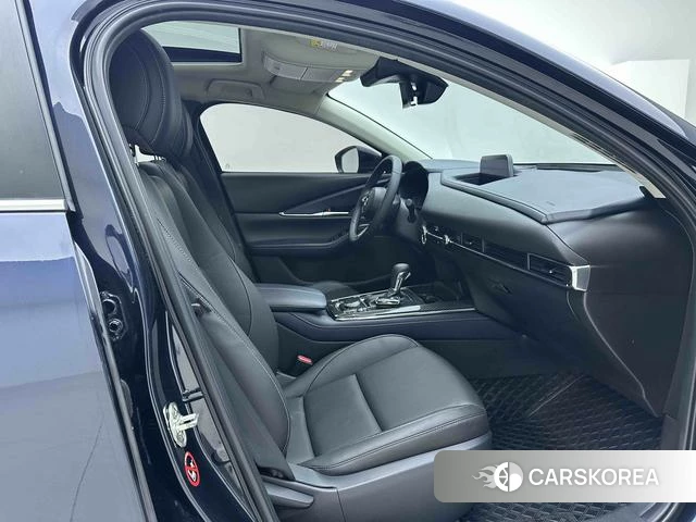 Mazda CX-30 id 4299741 из Китая 9