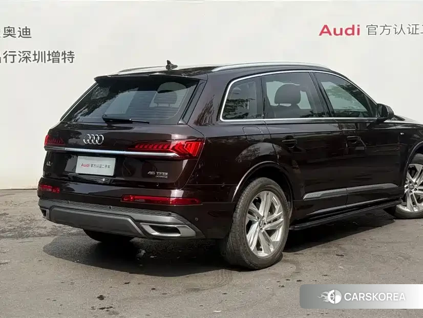 Audi Q7 id 4578358 из Китая 9
