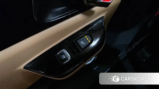 Kia Carnival 4th generation id 3771844 из Кореи 9