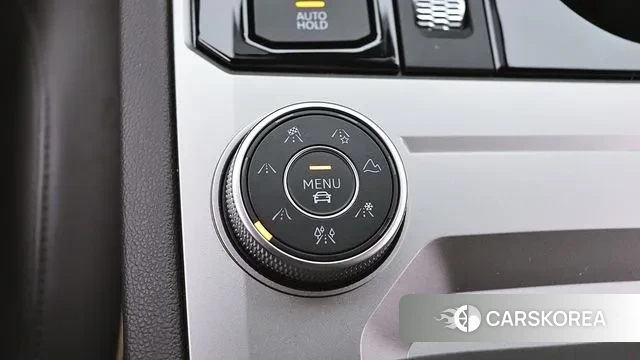 Volkswagen Touareg 3rd generation id 3741501 из Кореи 9