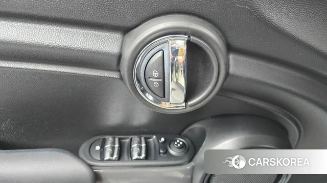 Mini Cooper id 4741763 из Кореи 9