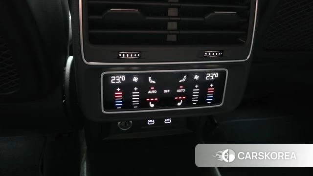 Audi Q8 (4M) id 3860351 из Кореи 9