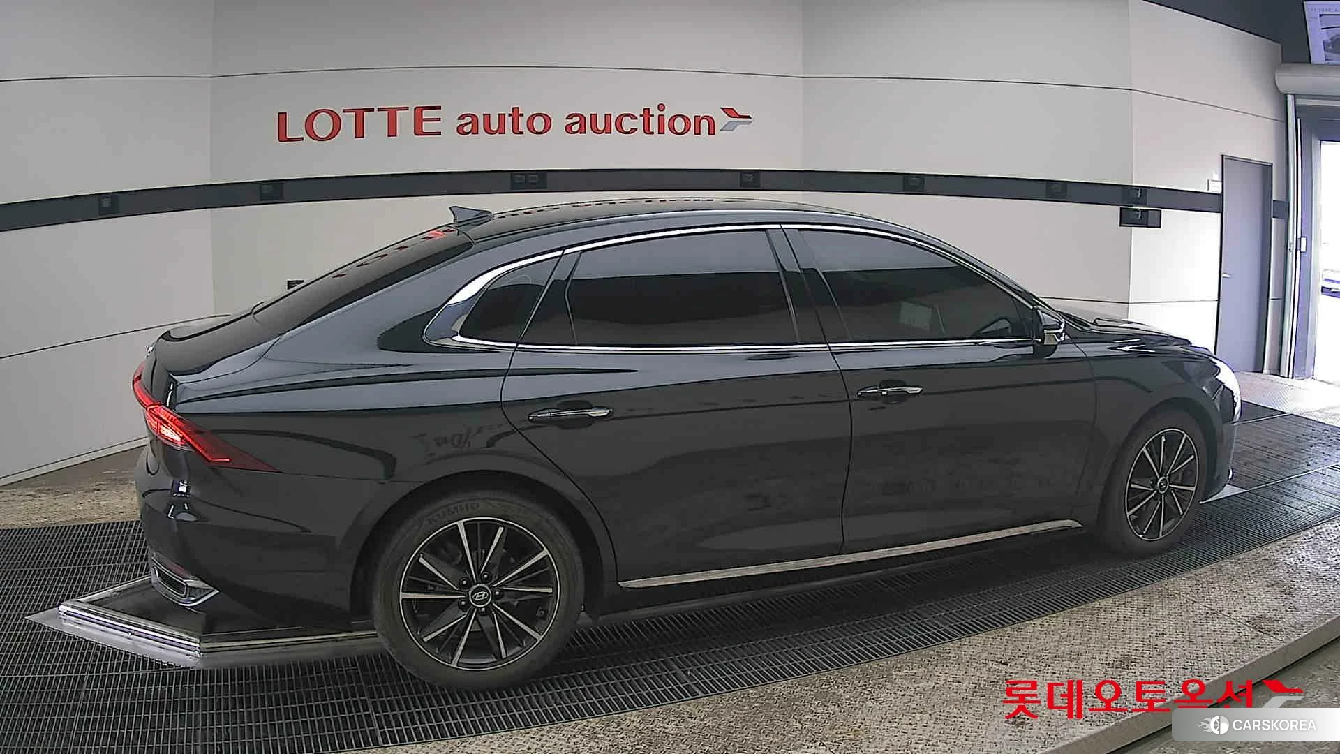 Hyundai Grandeur id 3875798 из Кореи 9