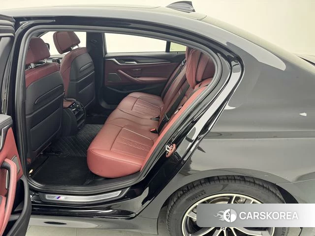 BMW 5 series PHEV id 4257244 из Китая 9
