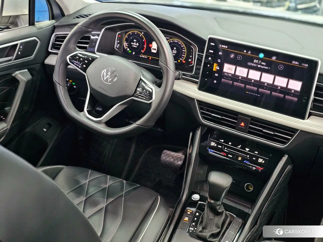 Volkswagen Tiguan L id 4486463 из Китая 9