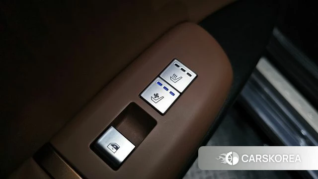 Hyundai Grandeur (GN7) id 3817621 из Кореи 9