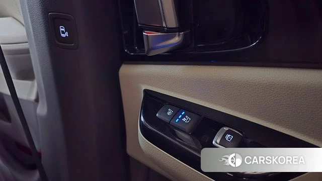 Kia Carnival 4th generation id 4309830 из Кореи 9