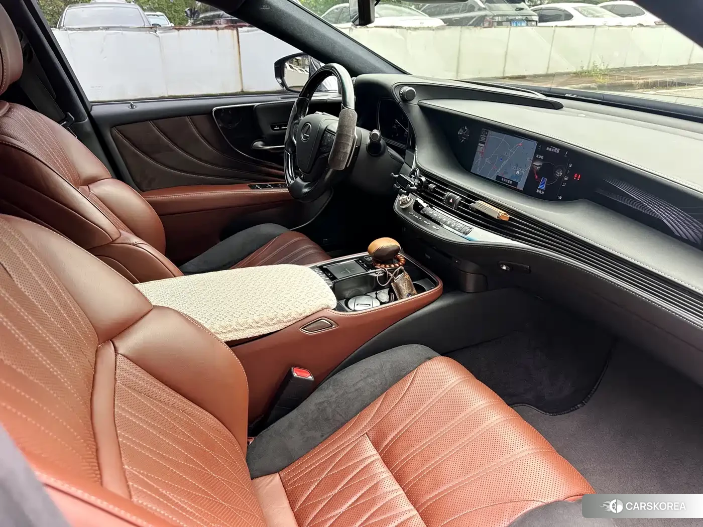 Lexus LS id 4622712 из Китая 9