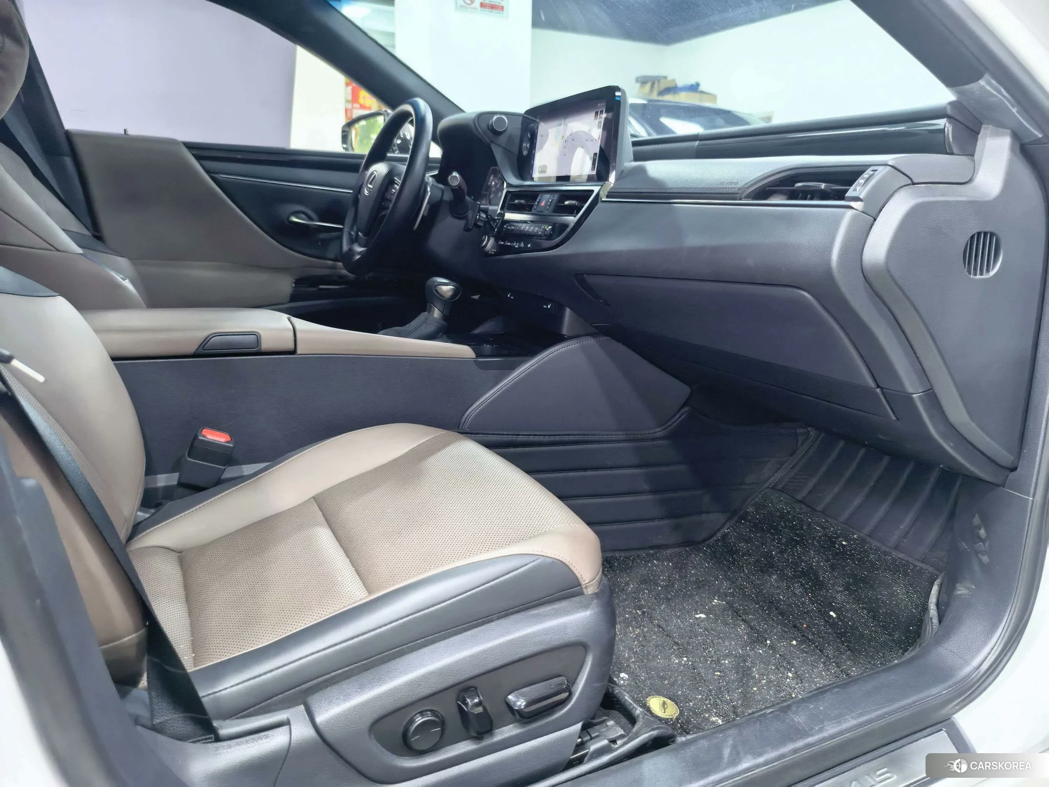 Lexus ES id 4452551 из Китая 9