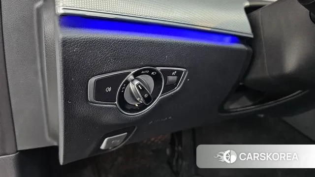 Mercedes-Benz E-Class W213 id 2986869 из Кореи 9