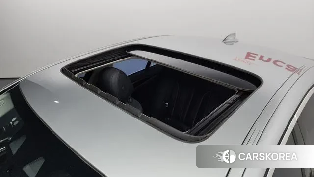 BMW 5 Series (G30) id 3090732 из Кореи 9