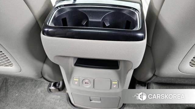 Kia The New Carnival id 4643027 из Кореи 9