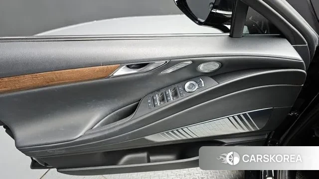 Genesis G80 (RG3) id 2968959 из Кореи 9