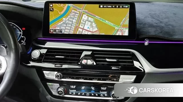 BMW 5 Series (G30) id 2925671 из Кореи 9