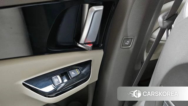 Kia Carnival 4th generation id 3851965 из Кореи 9