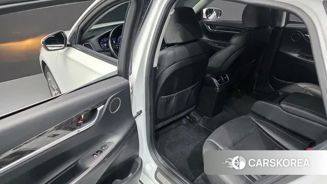 Hyundai Grandeur IG id 3687461 из Кореи 9