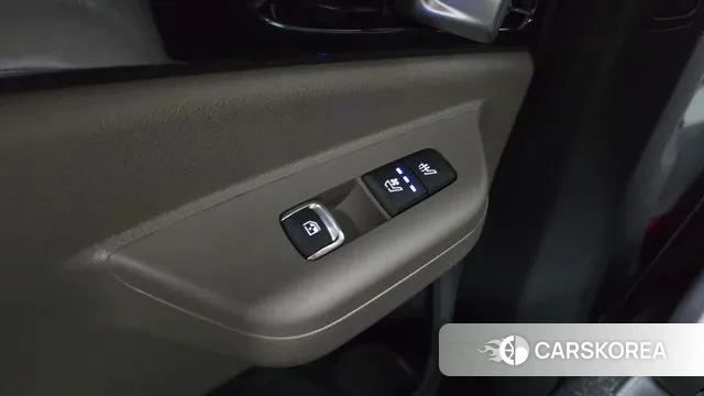 Kia The New Carnival 4th Generation id 3353709 из Кореи 9