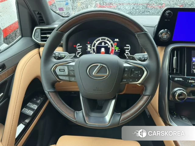 Lexus LX id 4275851 из Китая 9