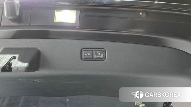 Genesis GV70 id 4905778 из Кореи 9