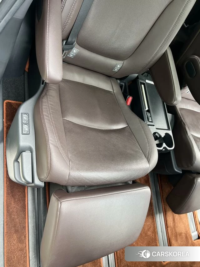 Toyota Saina id 4274568 из Китая 9