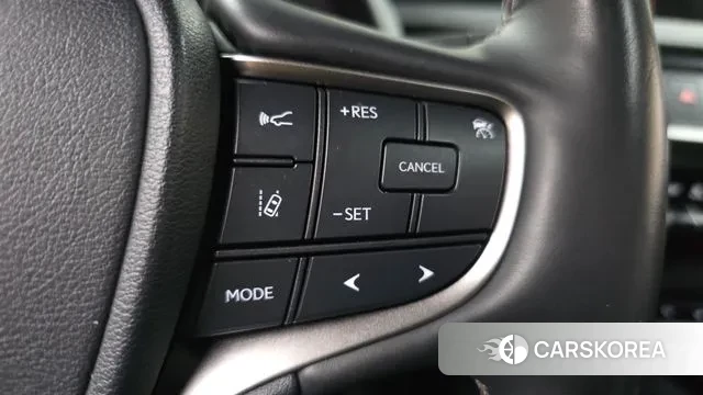 Lexus UX250h id 3593137 из Кореи 9