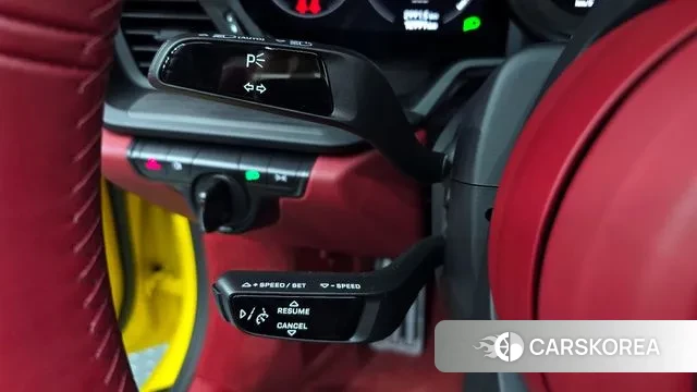 Porsche 911(992) id 3246659 из Кореи 9