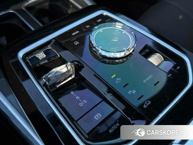 BMW 7 Series (G70) id 4665816 из Кореи 9