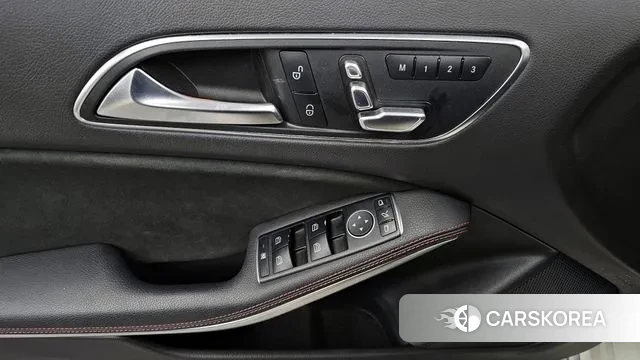 Mercedes-Benz A-Class W176 id 3568773 из Кореи 9