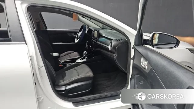 Kia Come New K3 id 3578603 из Кореи 9