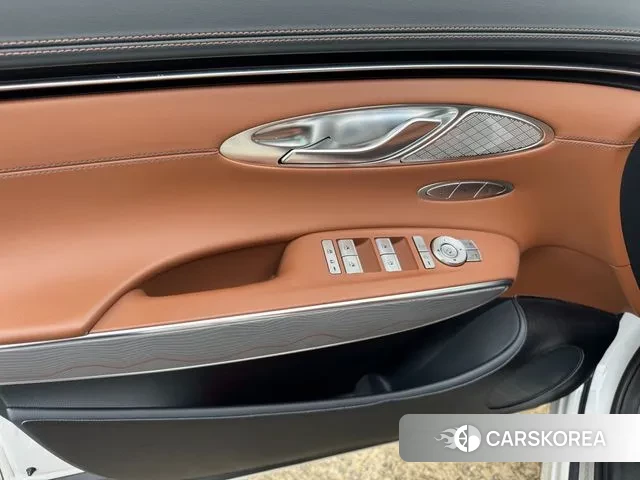 Genesis GV70 id 3154063 из Кореи 9