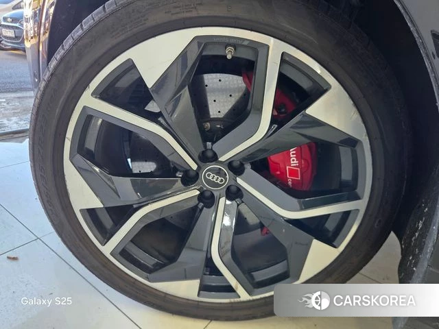 Audi RSQ8 (4M) id 4711455 из Кореи 9