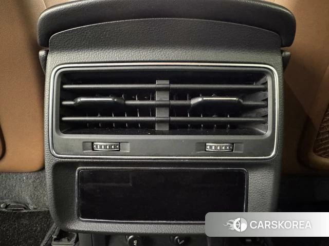 Audi Q7 id 4297633 из Китая 9